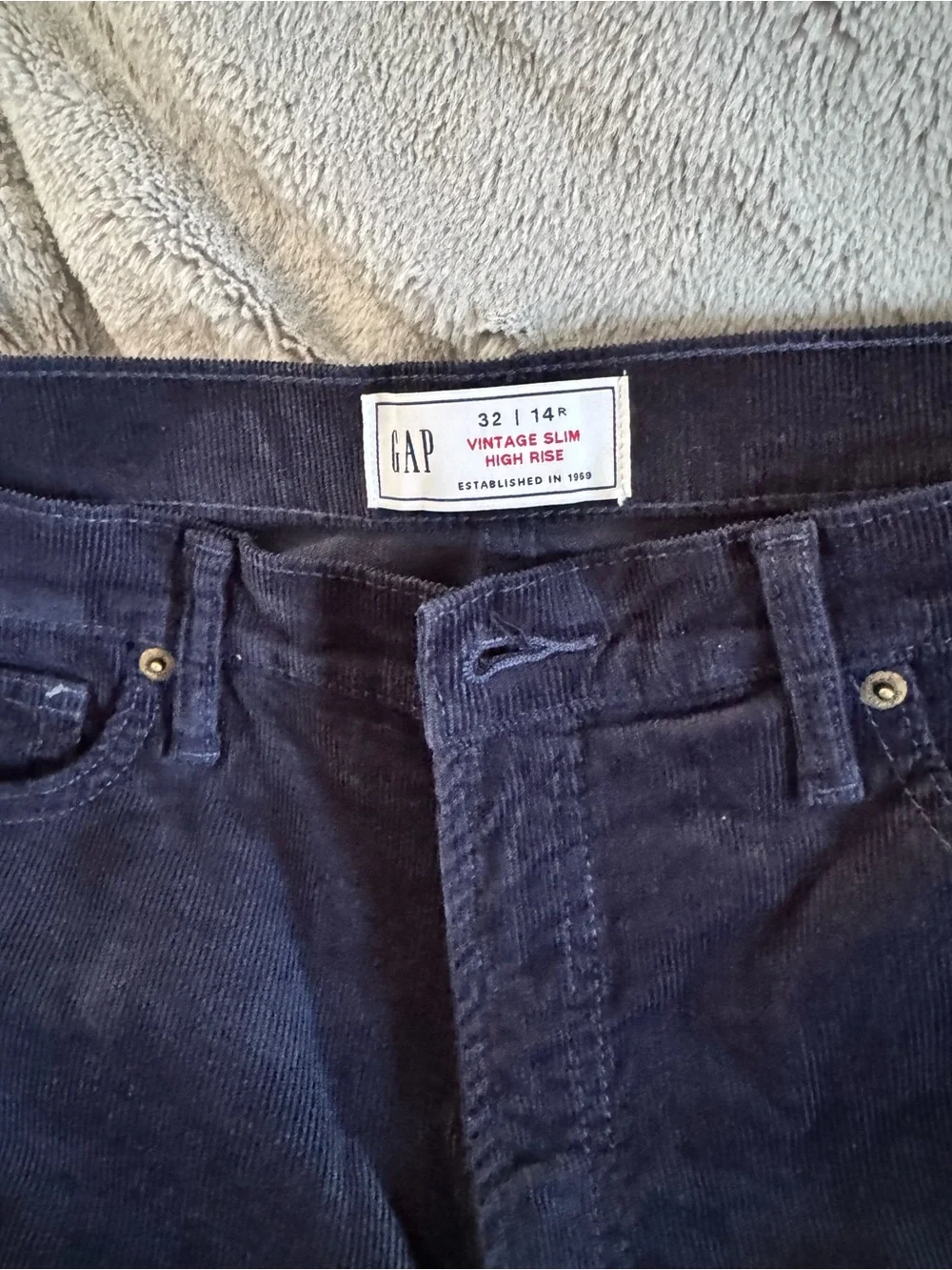 GAP Vintage Slim High Rise Navy Corduroy Pants NWOT SIZE 14